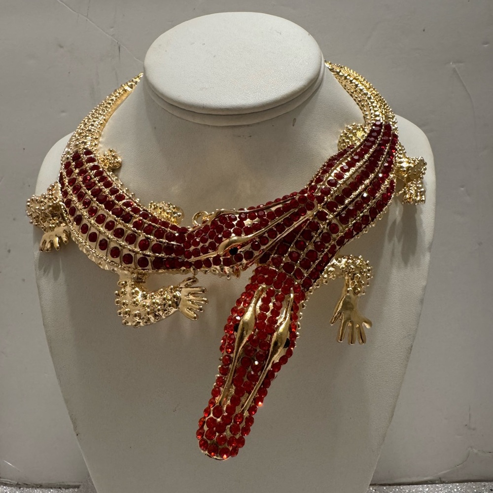DENKAYS BLACK CHUNKY NECKLACE - Picture 8 of 9